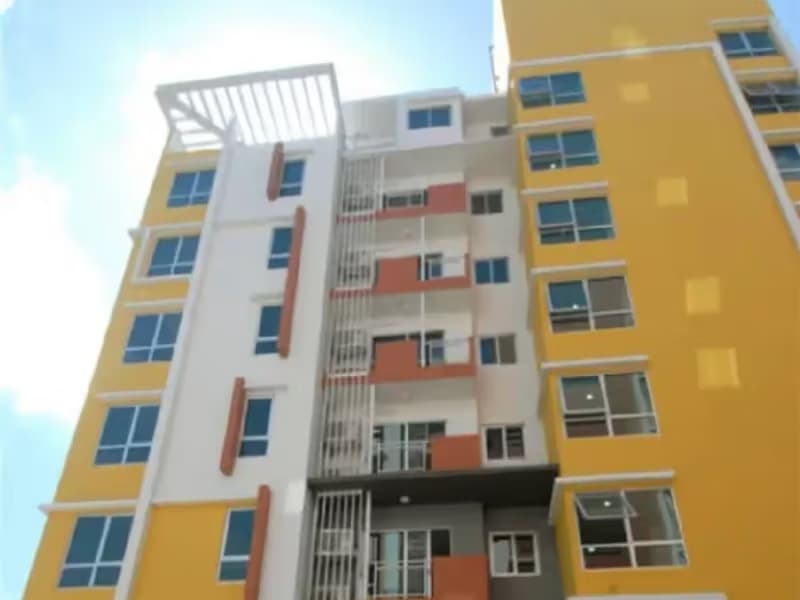 1 Bedroom Condo