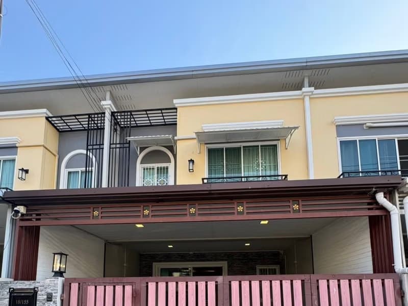 2 Bed Townhouse for Sale in Lat Krabang