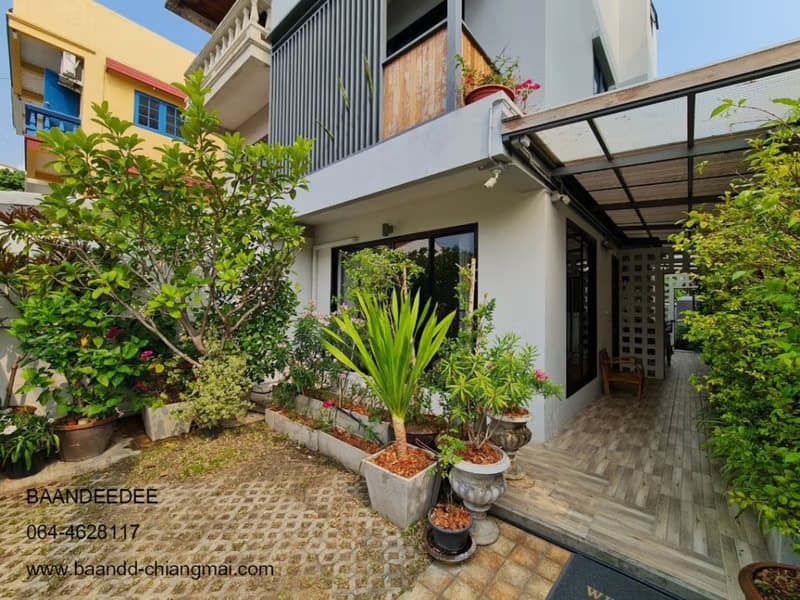 3 Bed Townhouse for Rent in Mueang Chiang Mai