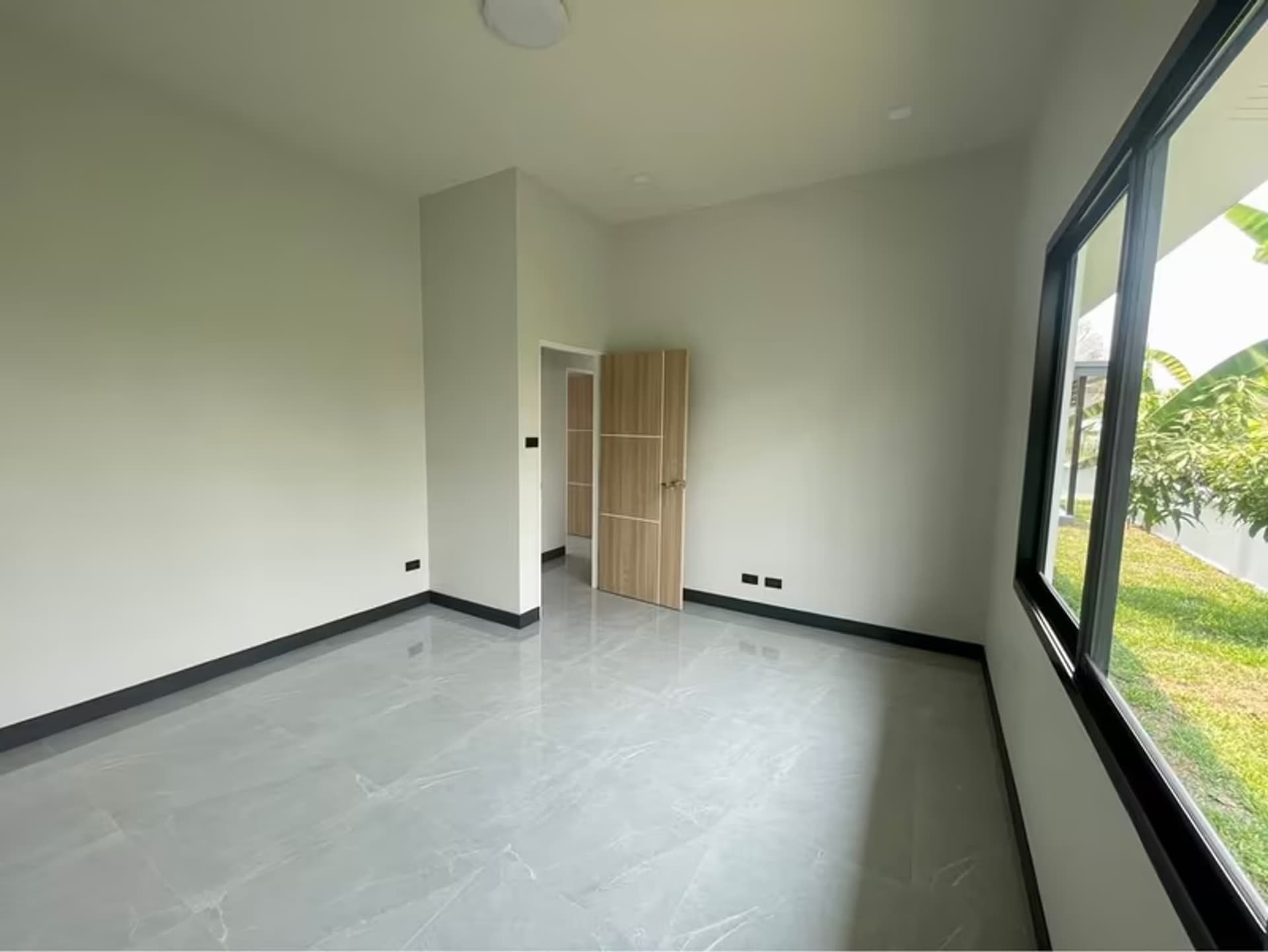 3 Bedroom House - Image 13