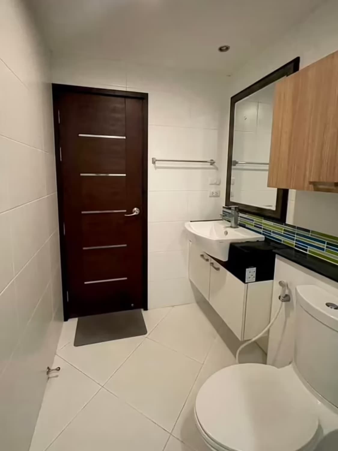 Condo for Sale at Chic View Condo - Image 3