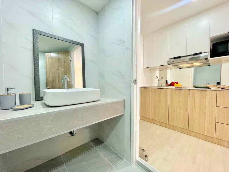 Condo for Sale at JC Hill Place  