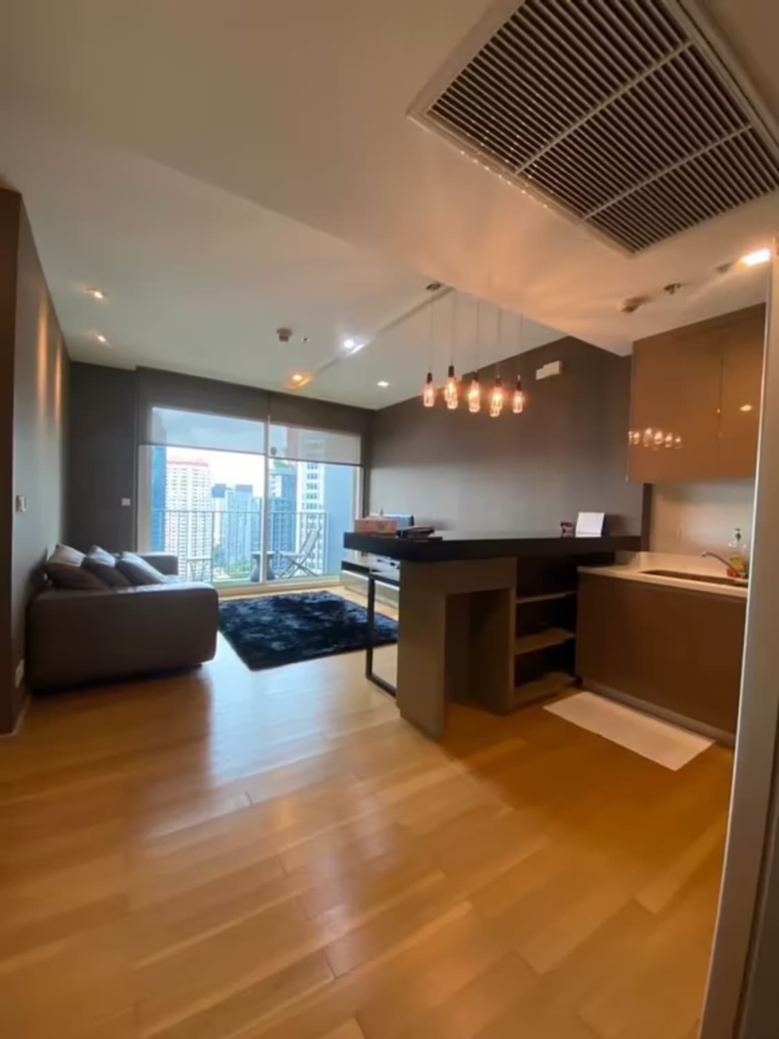  Condo for Sale at Siri at Sukhumvit Condominium - Image 6
