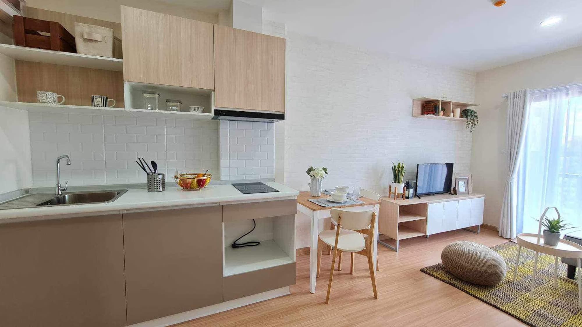 Condo for Rent at The Fore Condo - Image 3