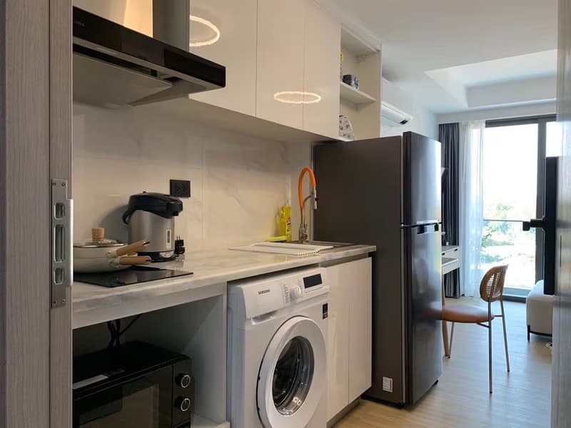 Condo for Rent at The One Condo