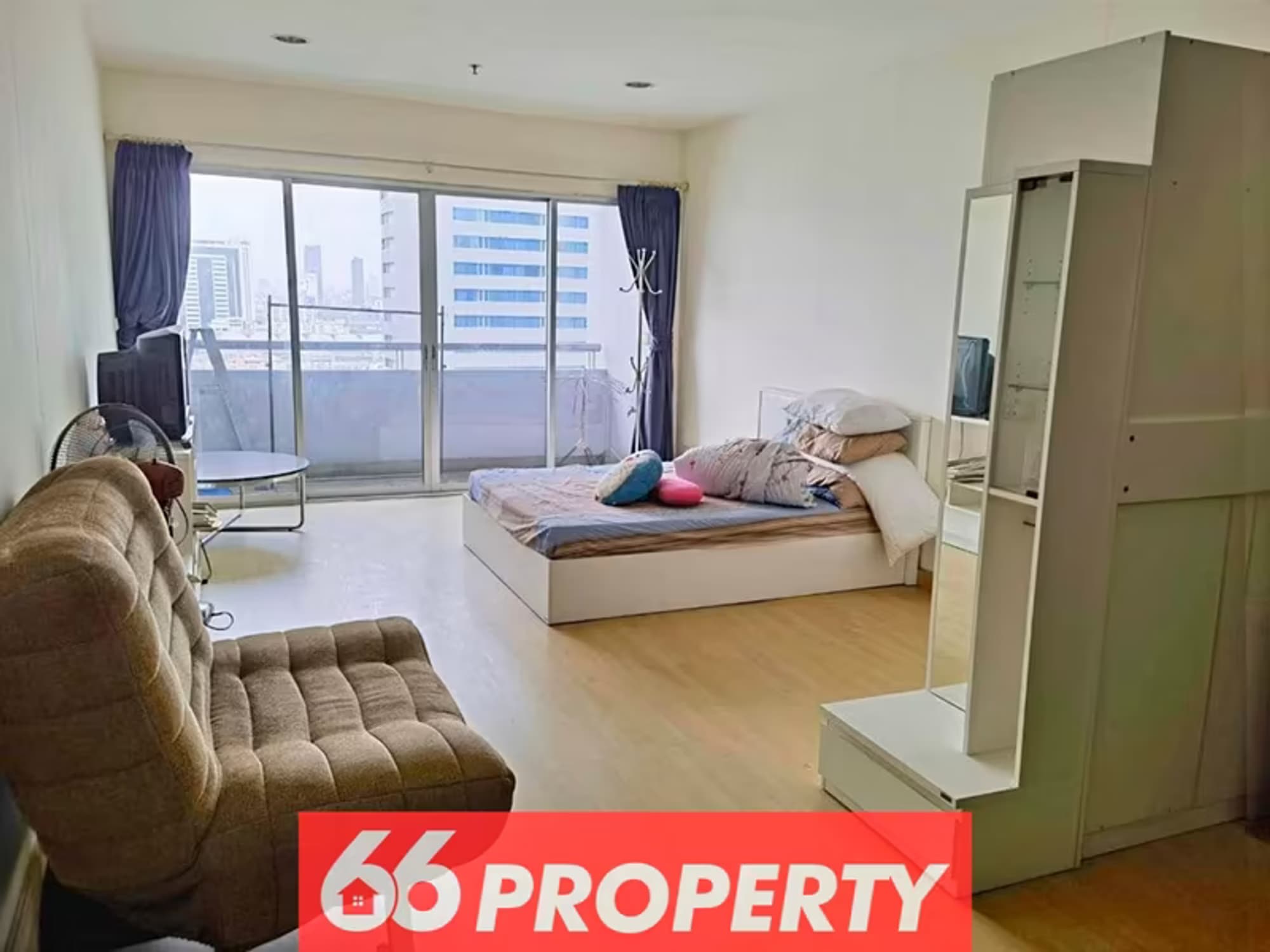 Condo for Sale at The Platinum Condominium - Image 1
