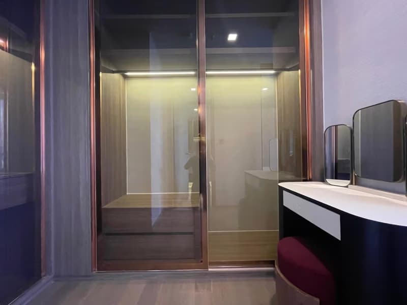 2 Bed Condo for Rent in Watthana