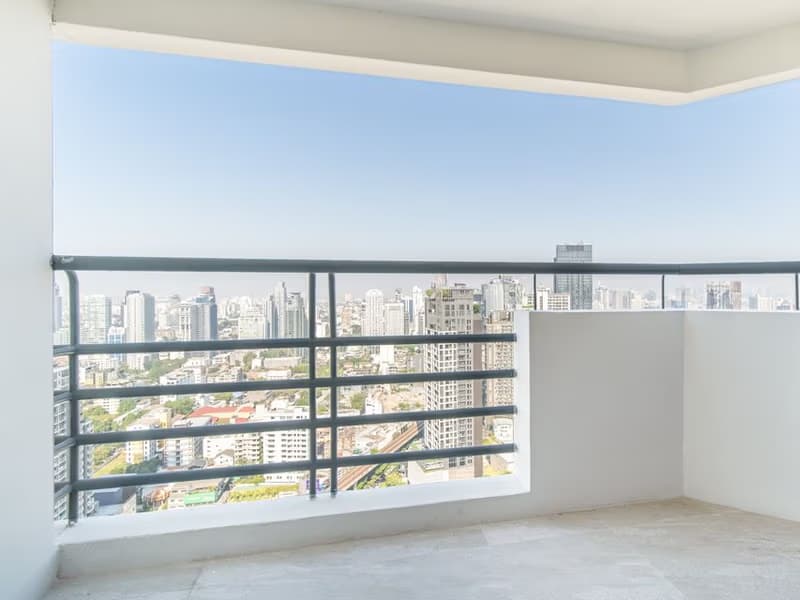 1 Bed Condo for Rent and Sale in Khlong Toei