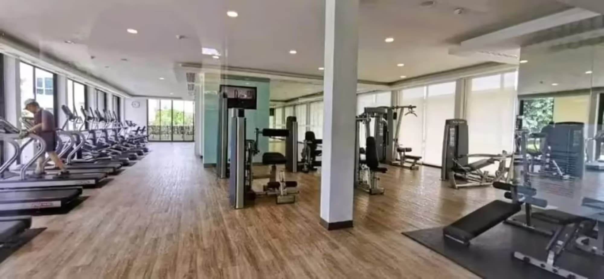 1 Bedroom Condo - Image 5
