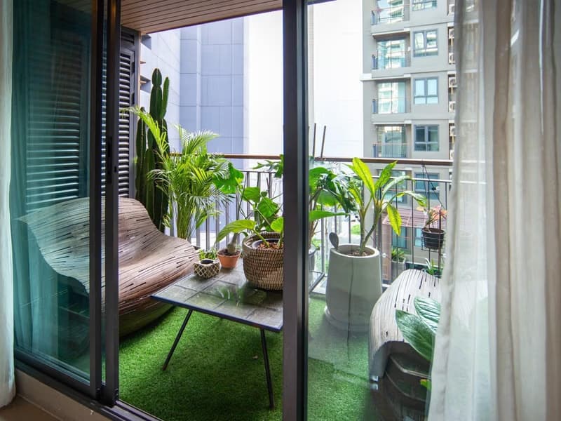 2 Bed Condo for Rent  Near Asok BTS