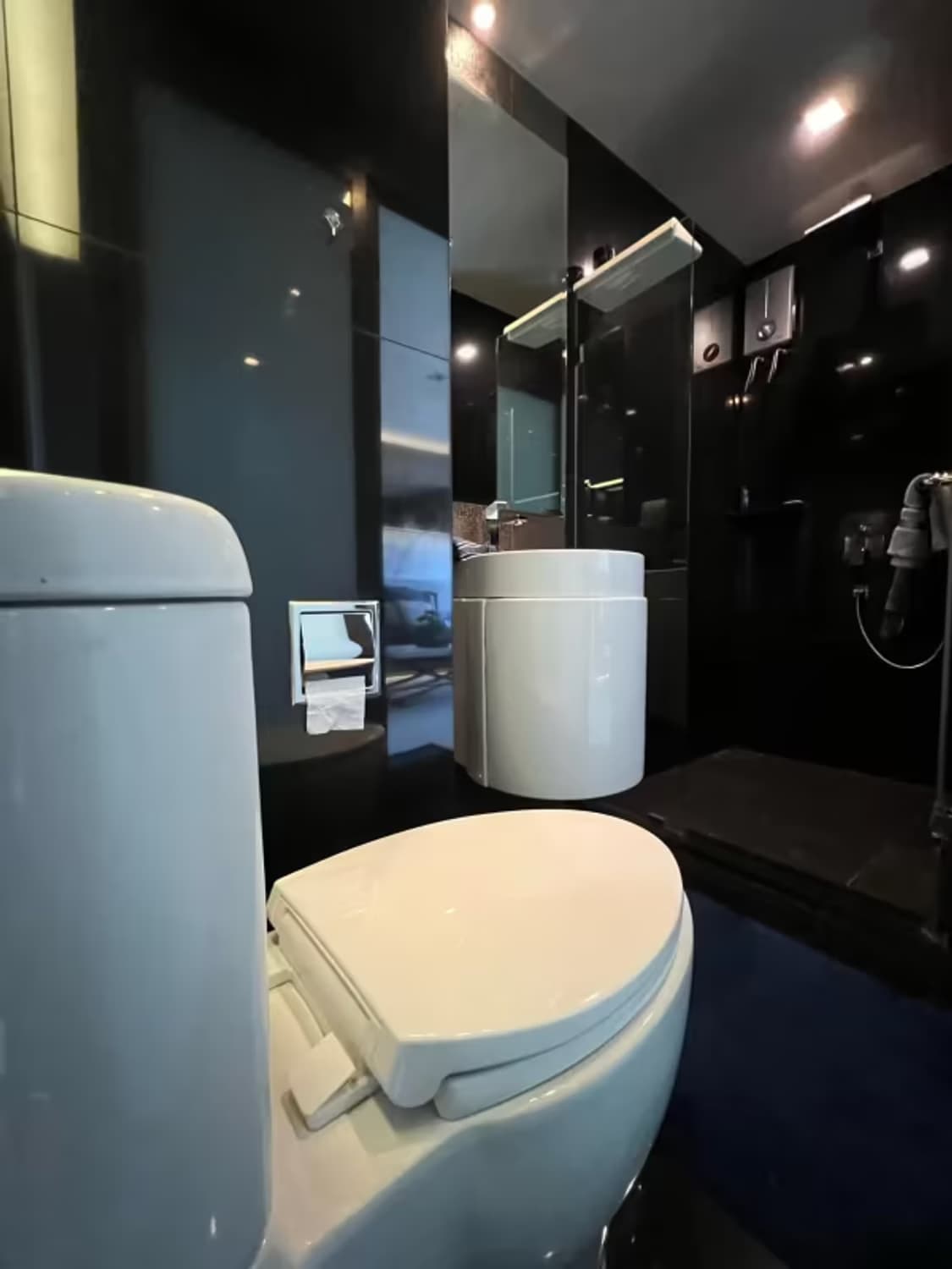 Studio for Sale/Rent at Rhythm Sukhumvit 36-38   - Image 7