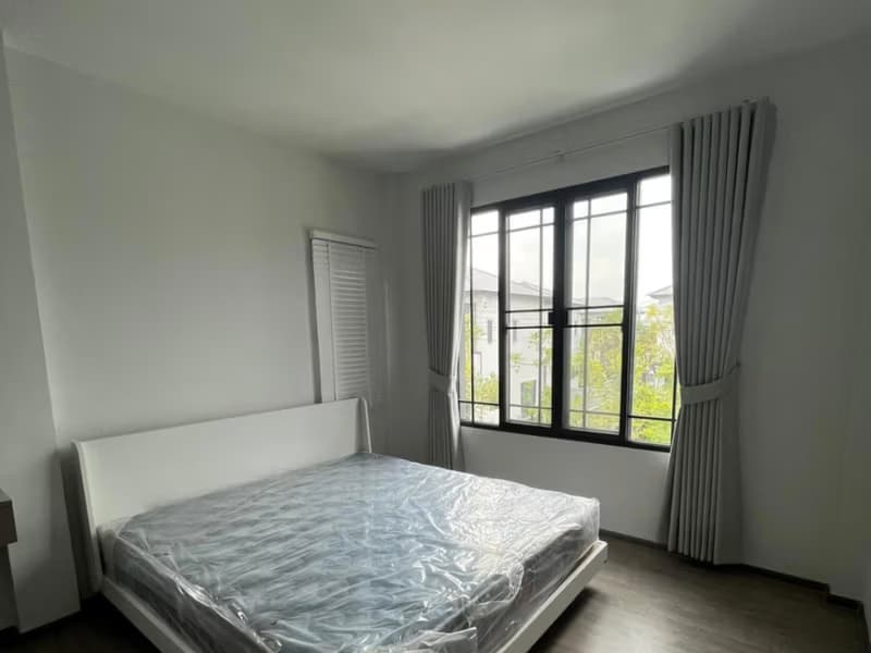 3 Bed House for Rent and Sale in Bang Phli