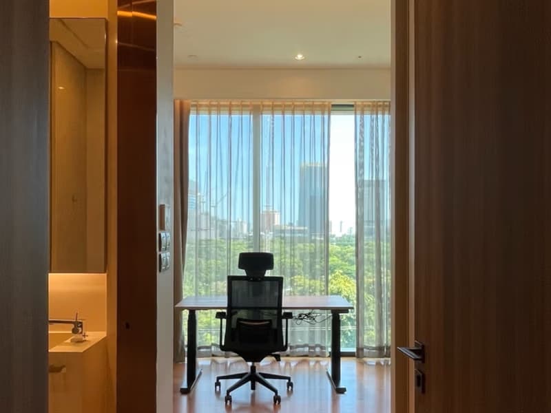2 Bed Condo for Rent in Pathum Wan