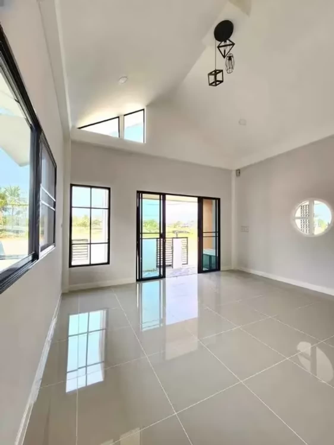 3 Bedroom House - Image 16