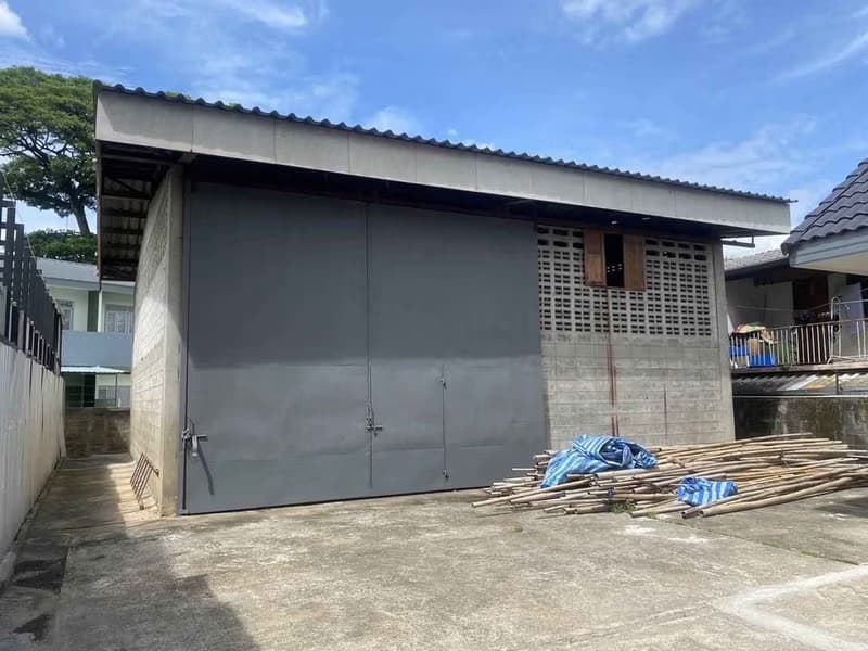 4 Bed House for Rent in Mueang Chiang Mai
