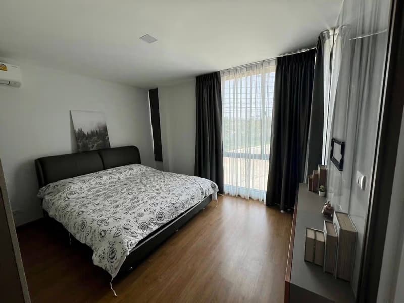 3 Bed Townhouse for Rent and Sale in Bang Phli