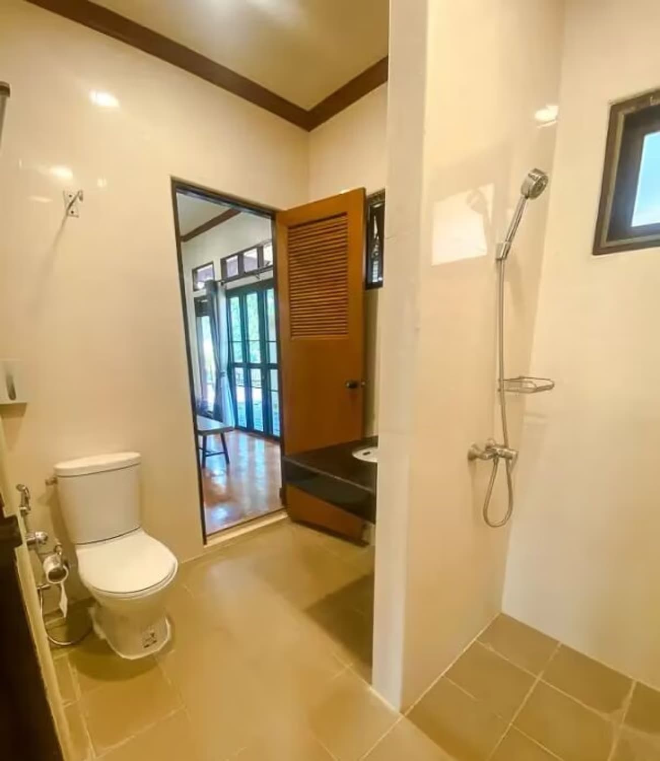 3 Bedroom House - Image 10