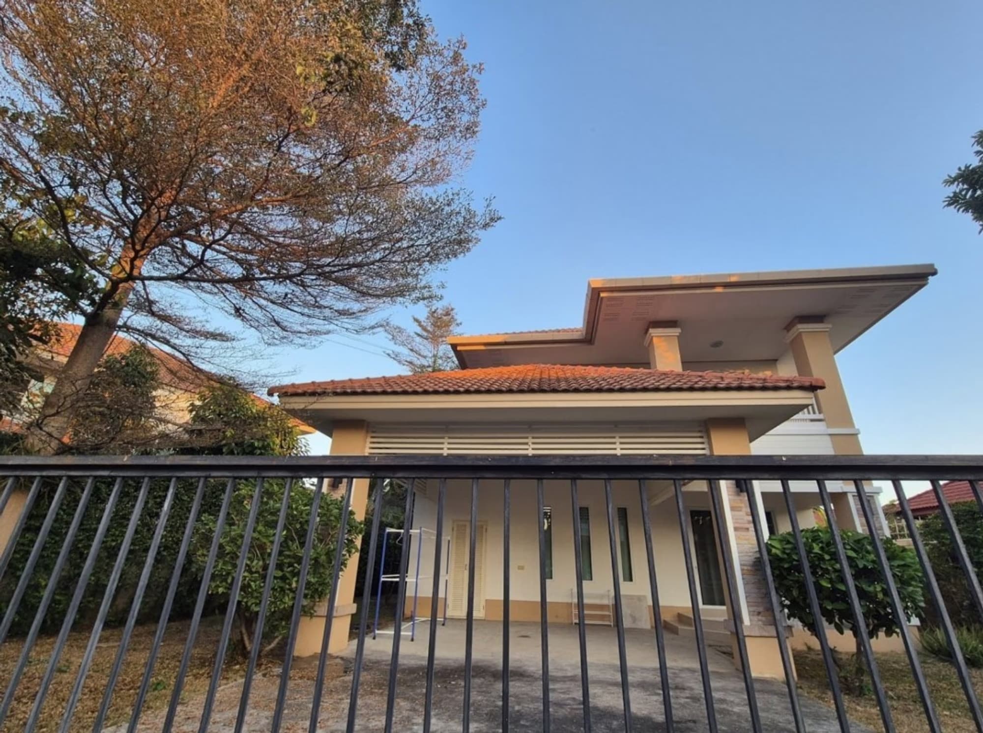 4 Bed House for Rent in Hang Dong District - Image 1