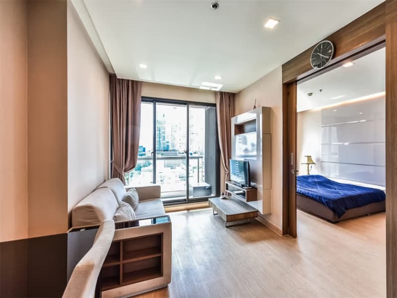 1 Bed Condo for Rent in Bang Rak