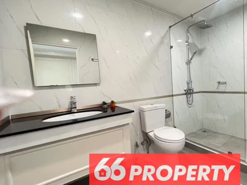 1 Bedroom Condo