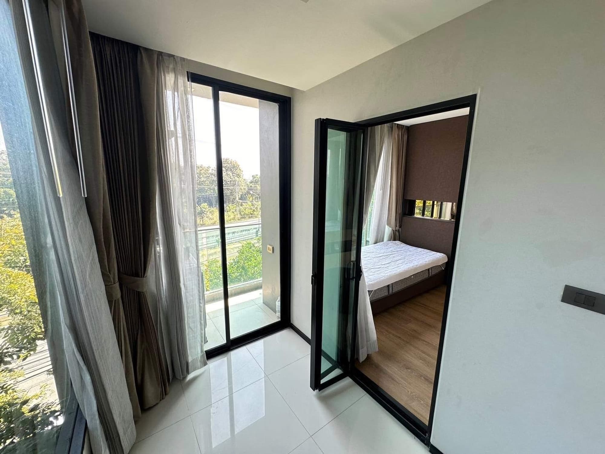 2 Bed Condo for Rent in Mueang Chiang Mai - Image 11