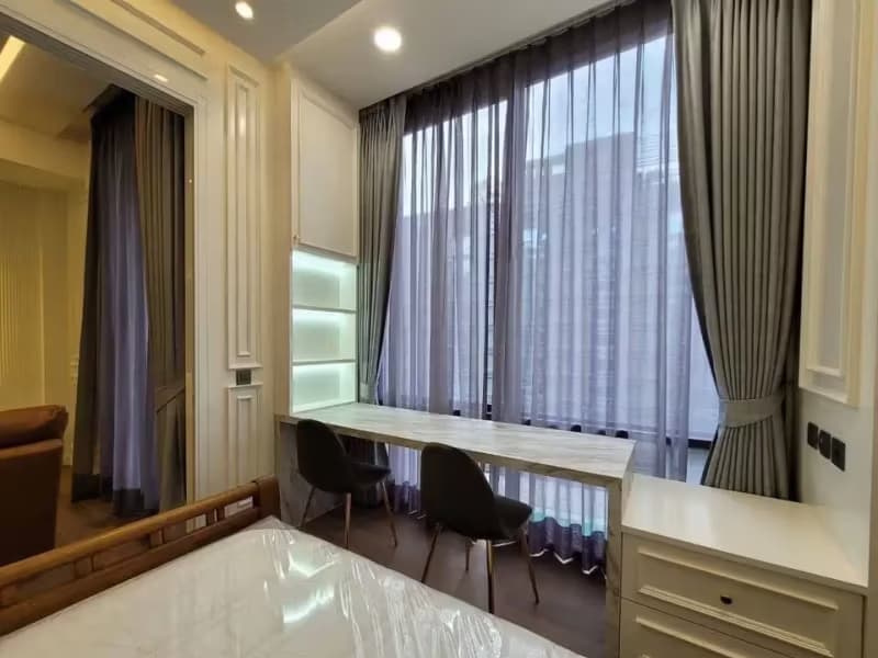 1 Bedroom Condo