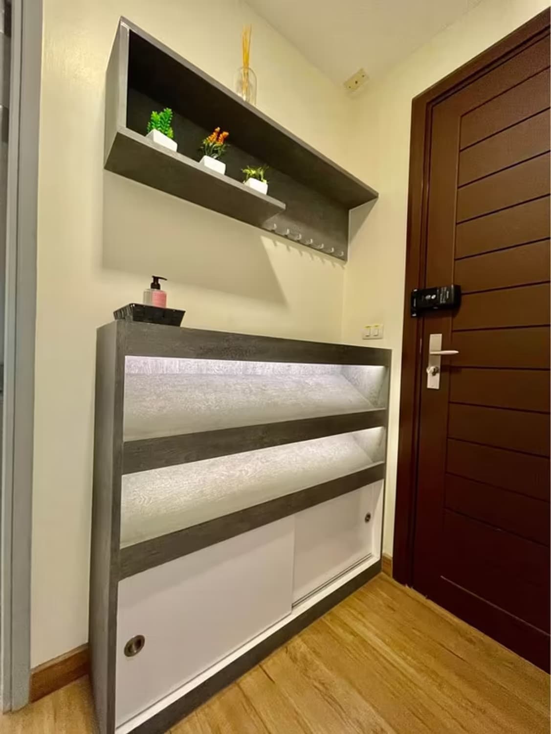2 Bedroom Condo - Image 8