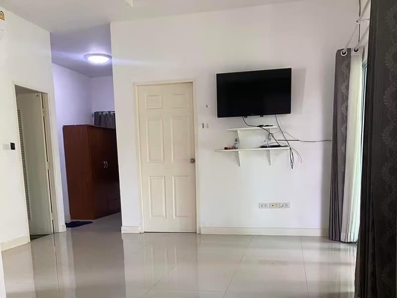 House for Sale in San Phak Wan, Hang Dong.