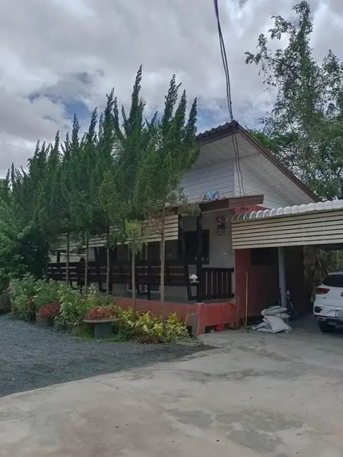 3 Bedroom House - Image 2