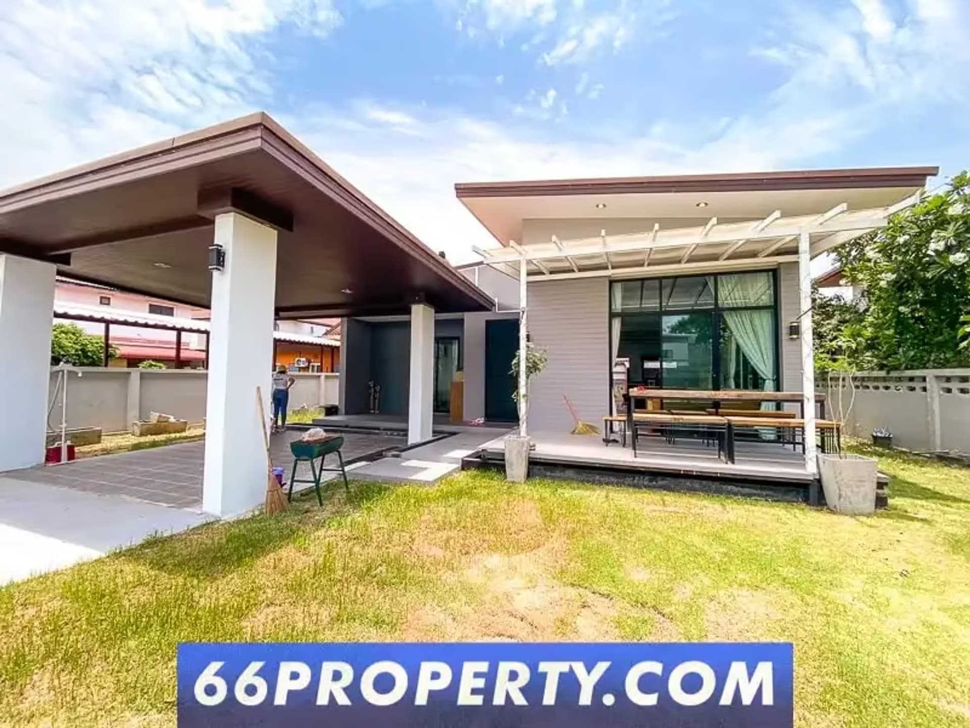 2 Bedroom House - Image 3