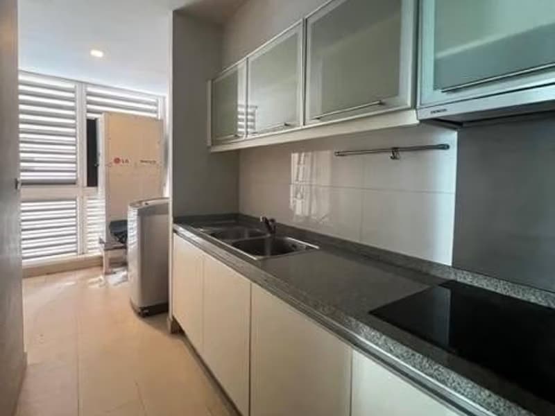 Condo for Rent at Millennium Residence