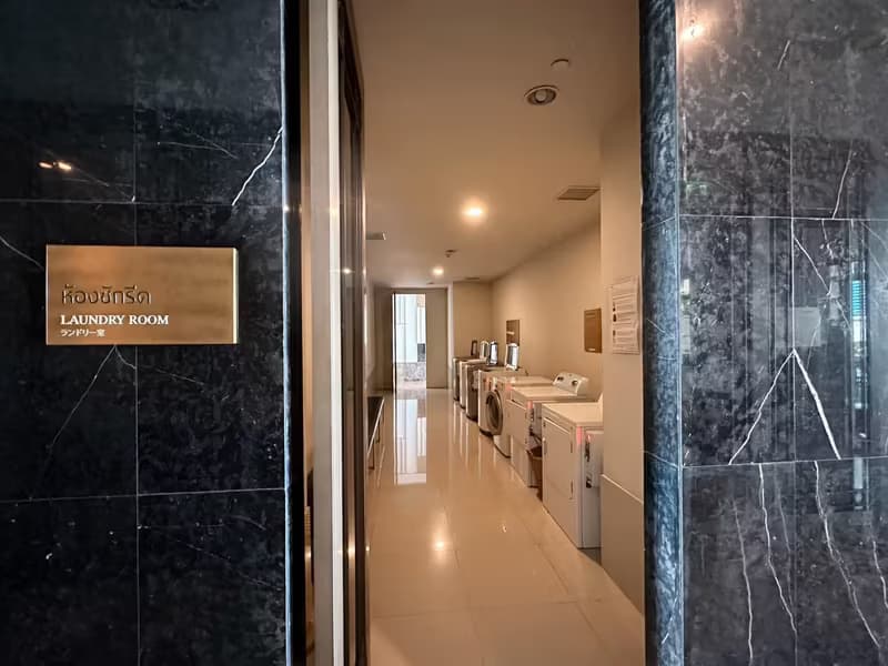 1 Bedroom Condo