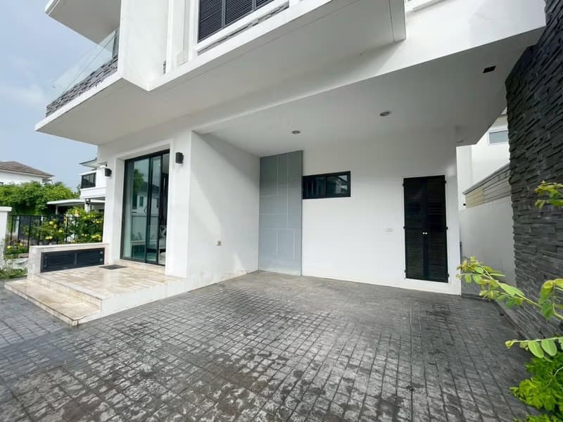 3 Bed House for Rent in Mueang Chiang Mai