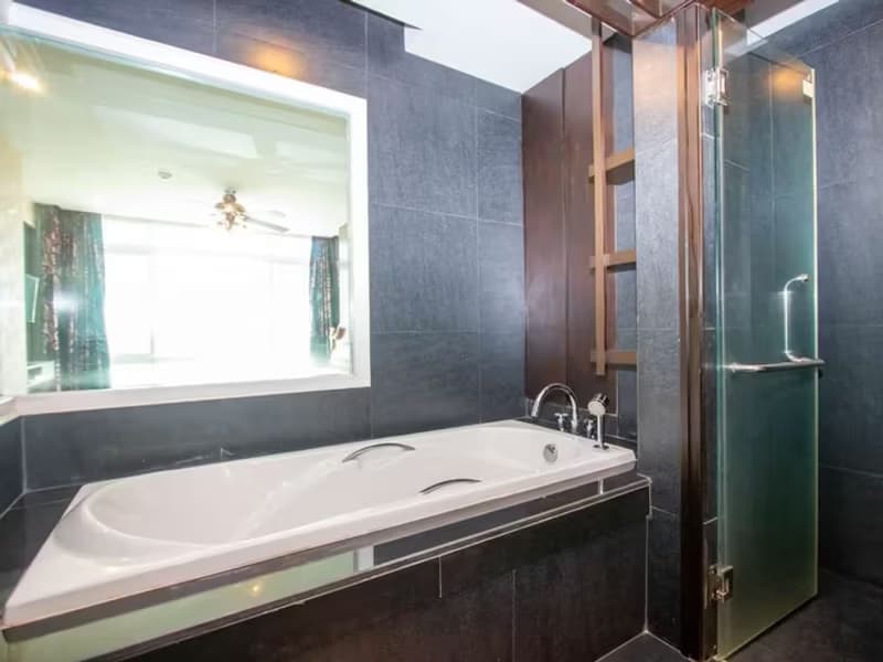 3 Bedroom Condo