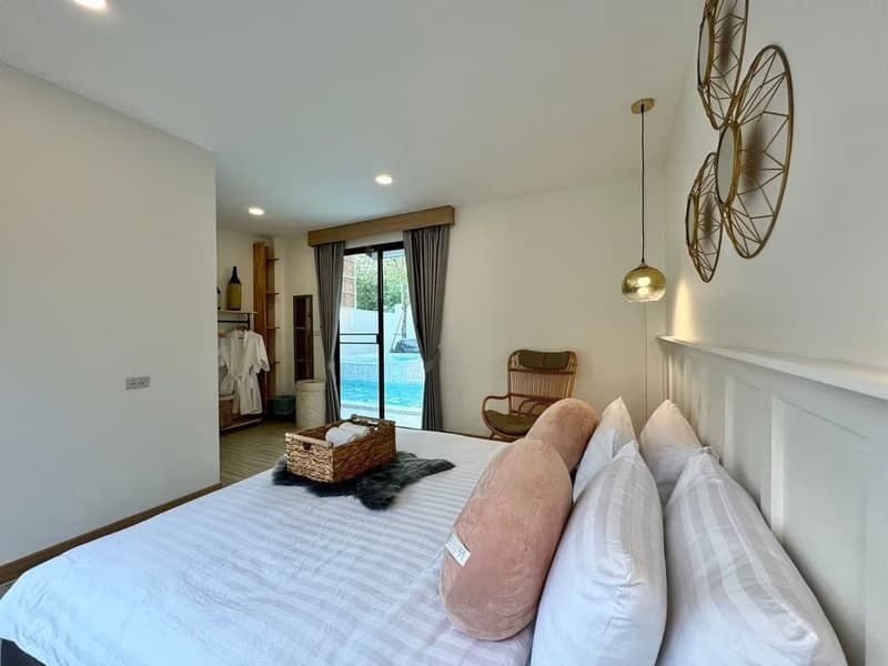 8 Bed House for Rent and Sale in Doi Saket