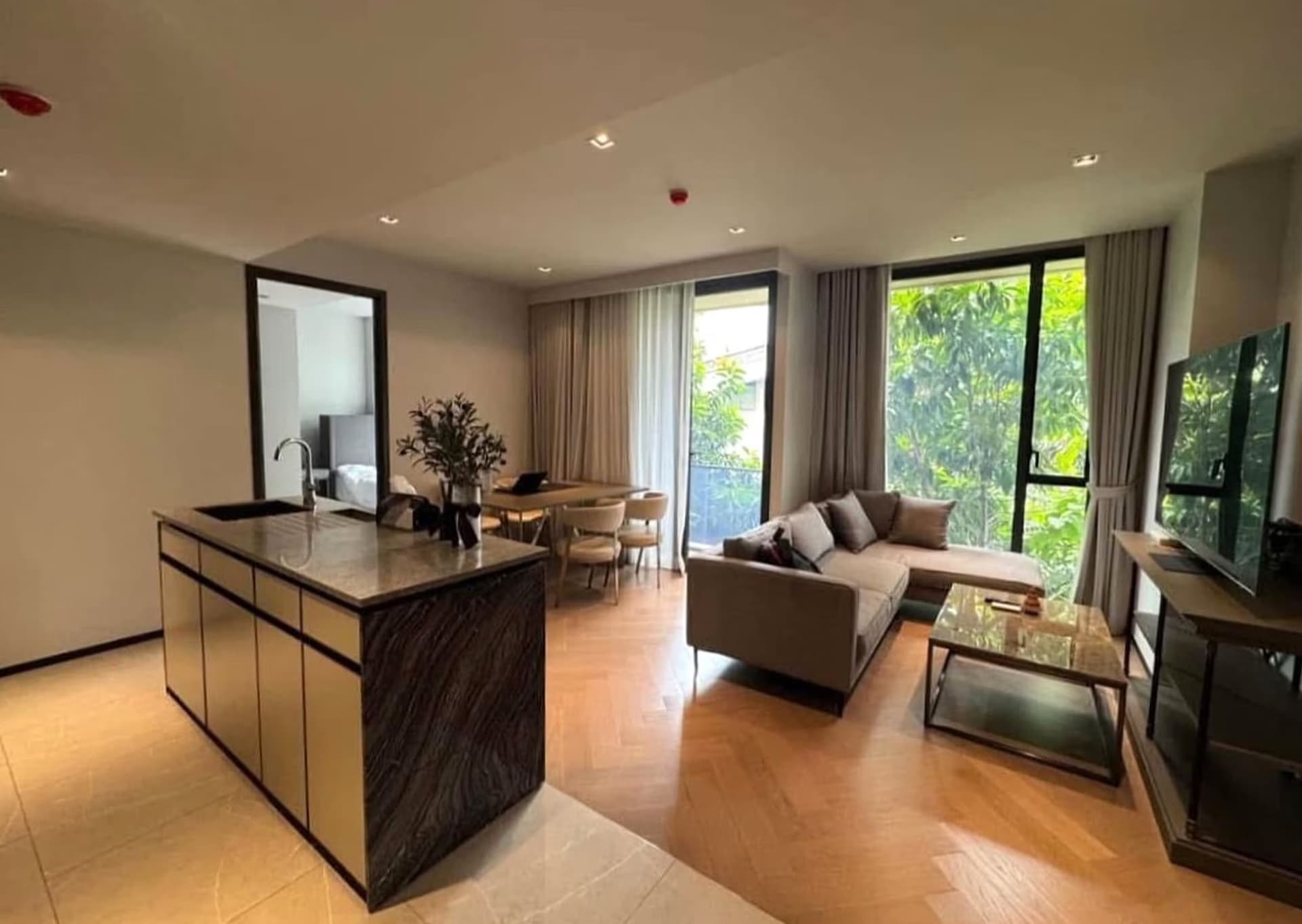 2 Bed Condo for Rent in Watthana - Image 1