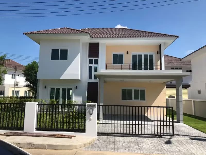 3 Bedroom House