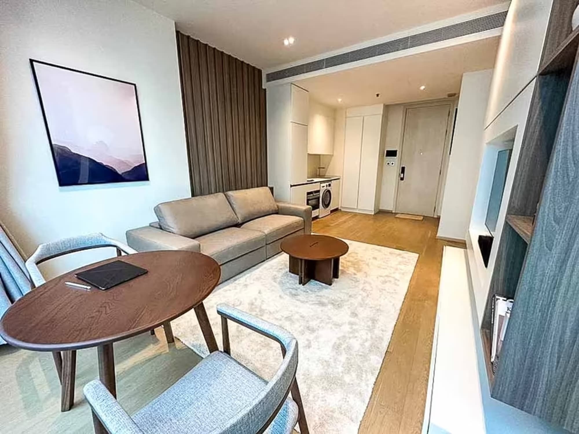1 Bedroom Condo at The Strand Thonglor - Image 7