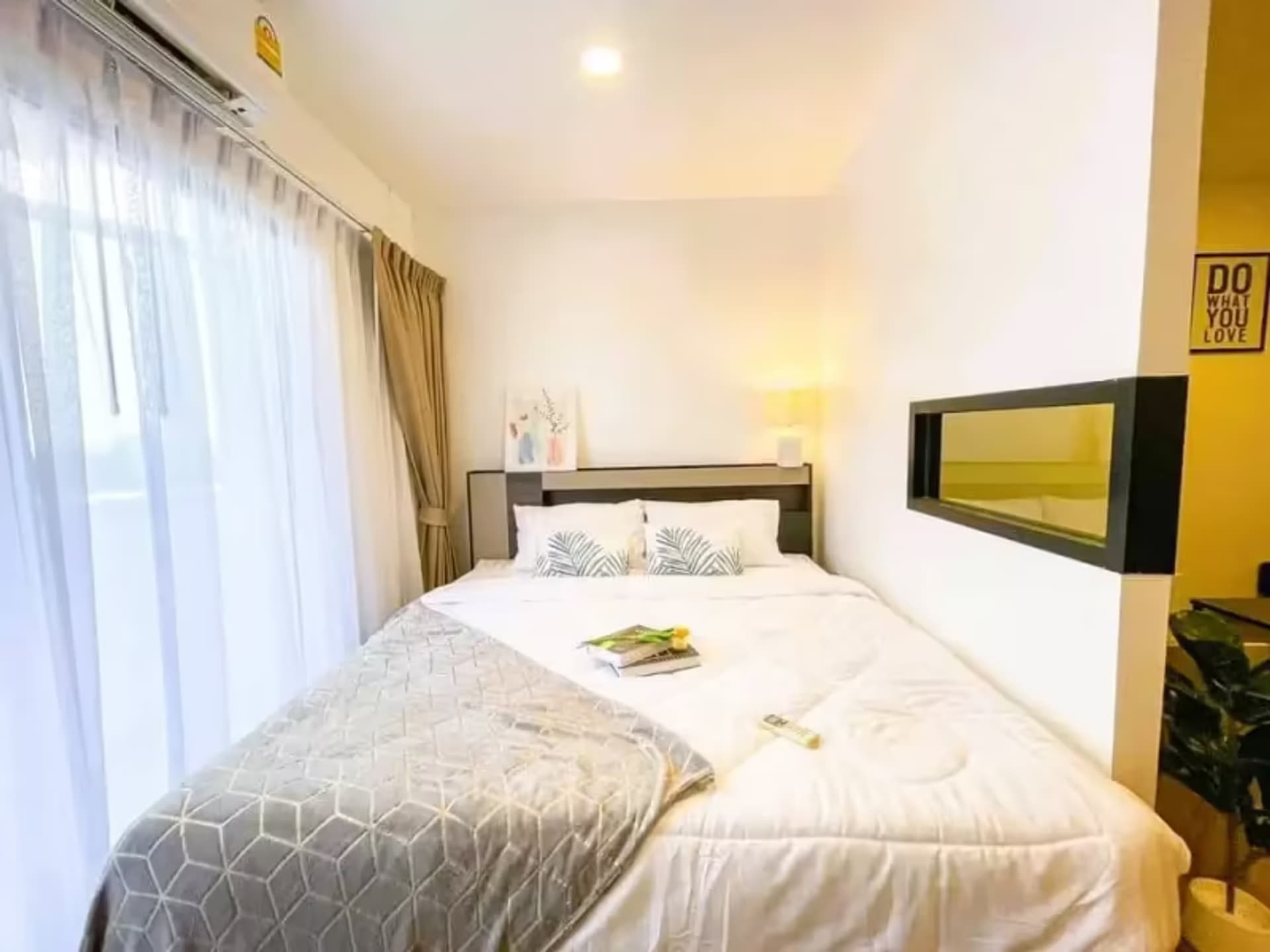 1 Bedroom Condo - Image 5