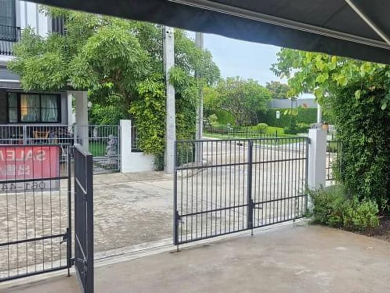 3 Bed Townhouse for Rent in Bang Phli, Samut Prakan