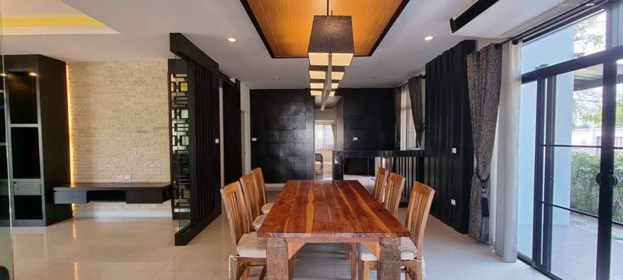 4 Bed House for Rent in Hang Dong - Image 7