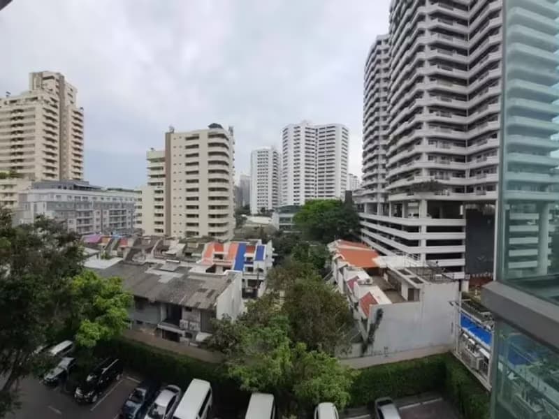 1 Bedroom Condo