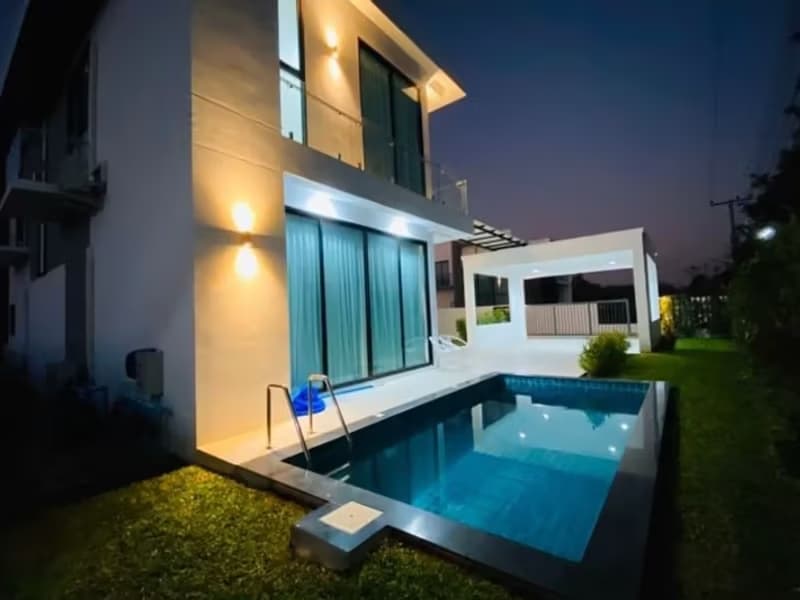 4 Bedroom House
