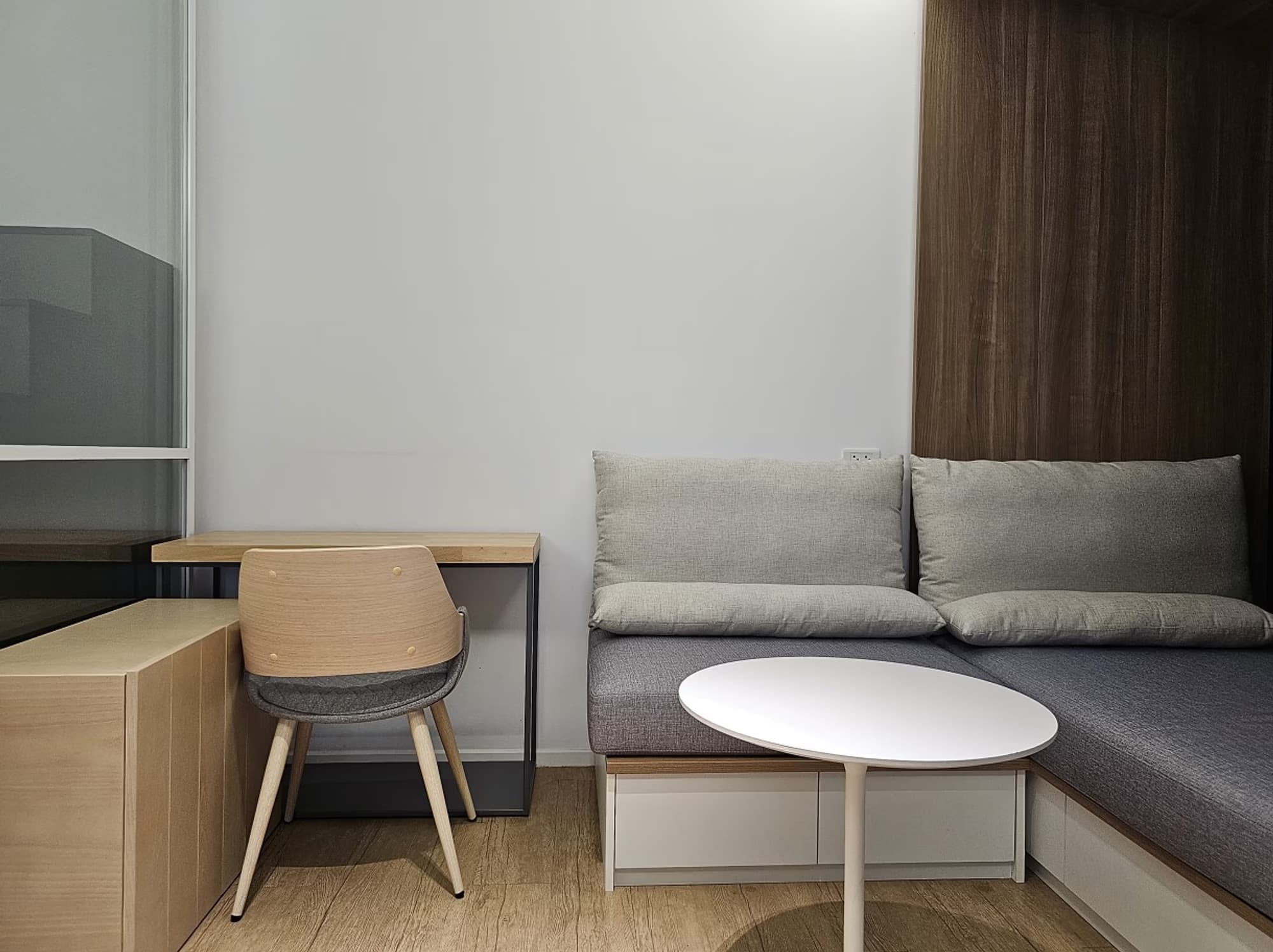1 Bed Condo for Rent in Pathum Wan - Image 2