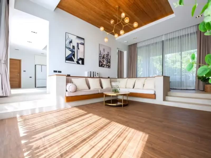 5 Bedroom House