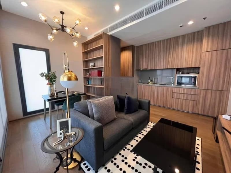 1 Bed Condo for Sale in Bang Rak