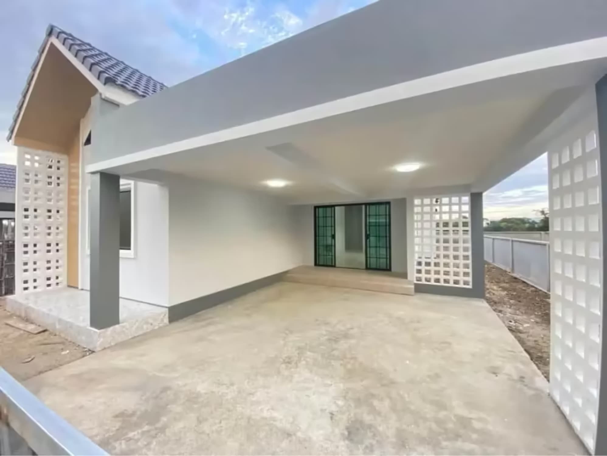 3 Bedroom House - Image 11