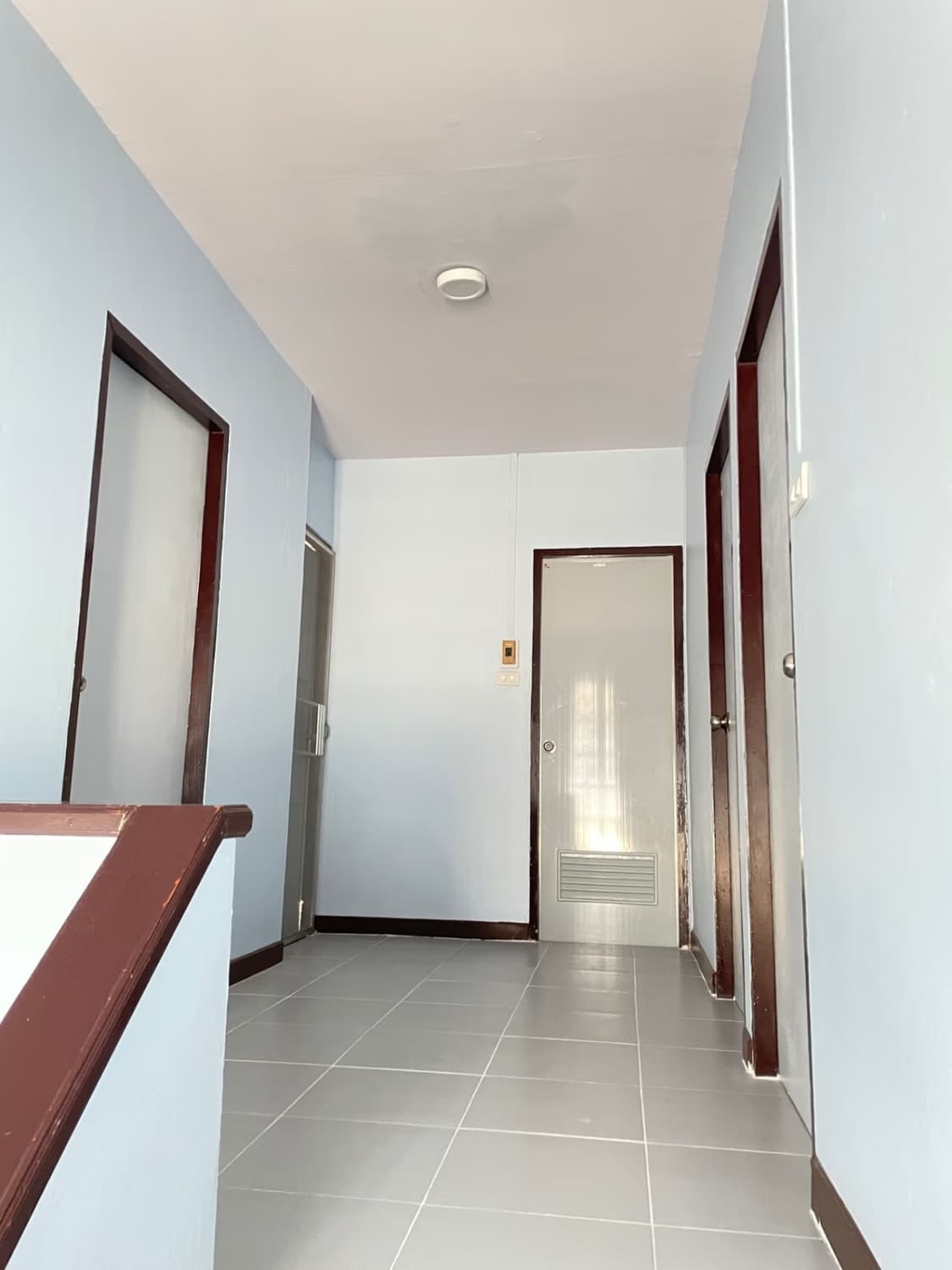 3 Bed House for Rent in Hang Dong - Image 8