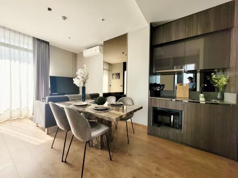 2 Bed Condo for Rent  Near Ekkamai BTS