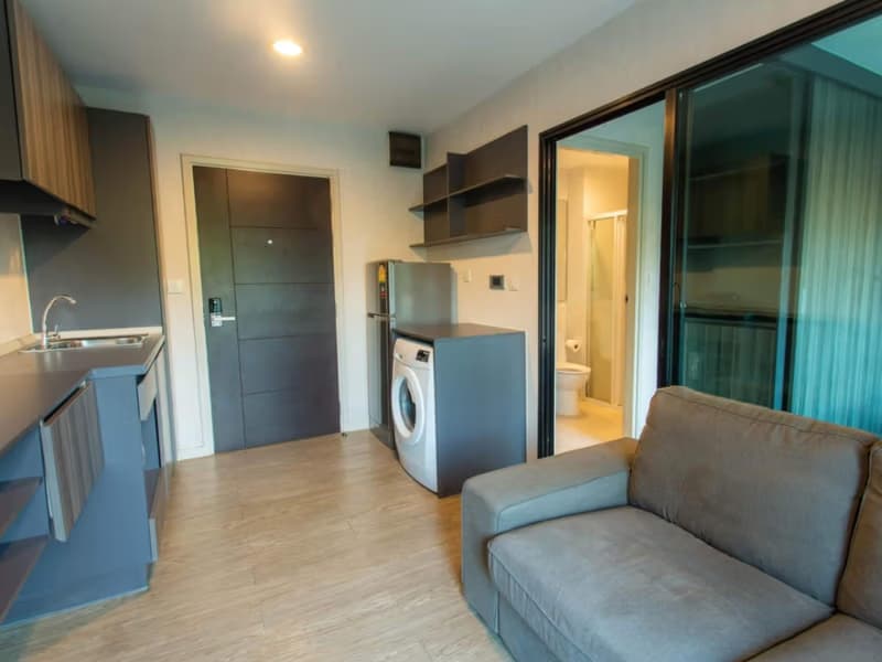 1 Bedroom Condo